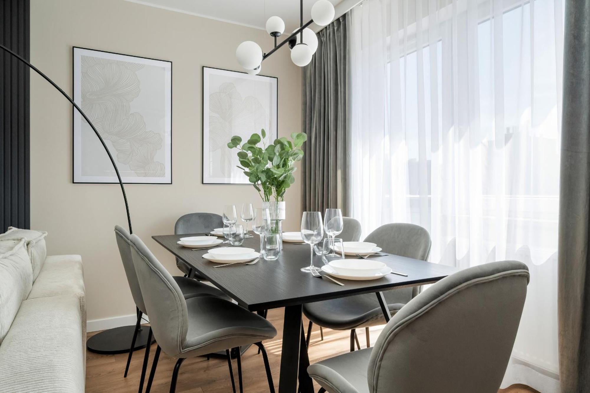 Piekny Apartament Wichrowa - 2 Sypialnie Free Garage Wroclaw By Noclegi Renters Bagian luar foto