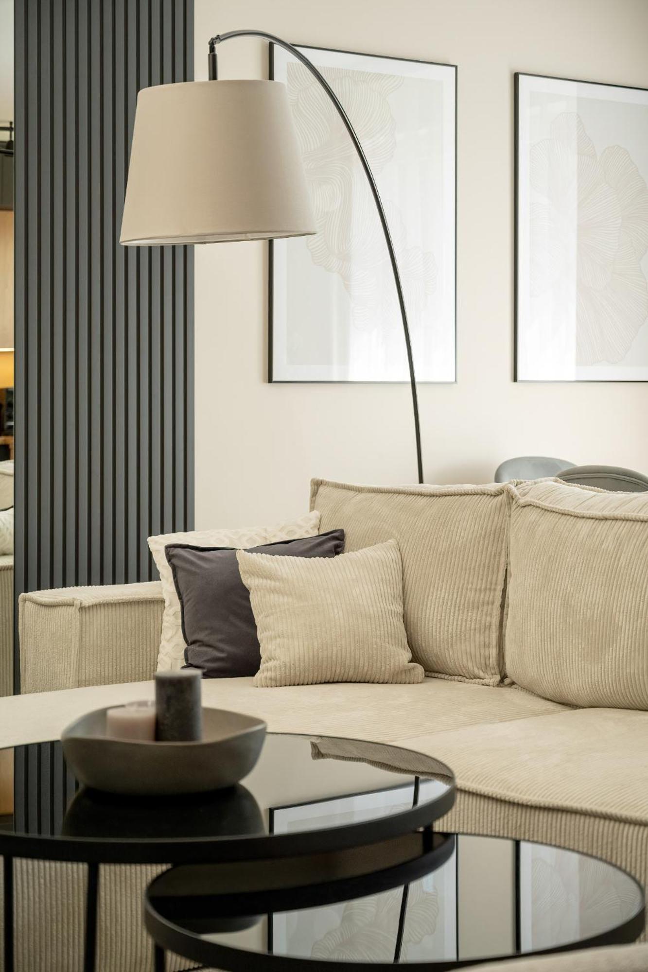 Piekny Apartament Wichrowa - 2 Sypialnie Free Garage Wroclaw By Noclegi Renters Bagian luar foto
